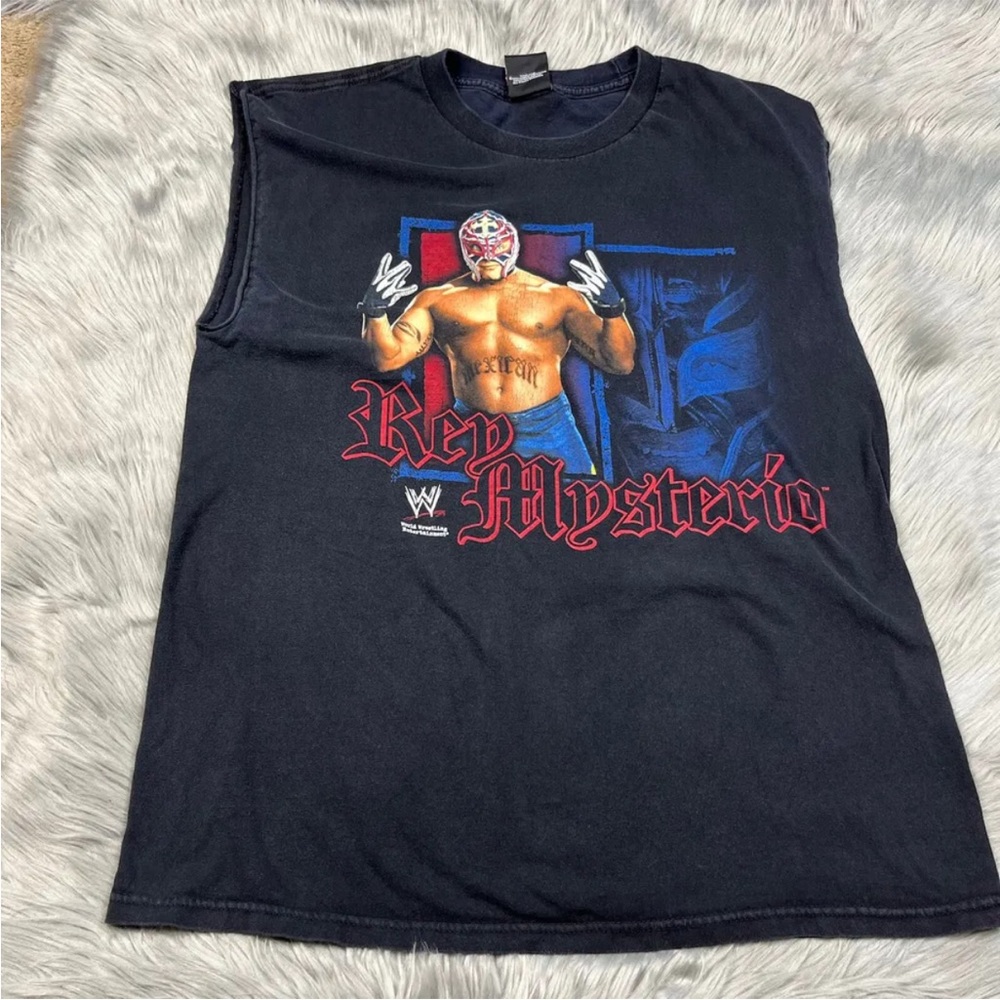 Vintage 2007 Y2K WWE Rey Mysterio Black Cut Off Shirt